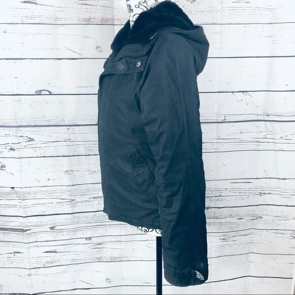 Aritzia TNA Black Magic Winter Jacket w/ Hood & Secret Hidden pocket M - Picture 8 of 11